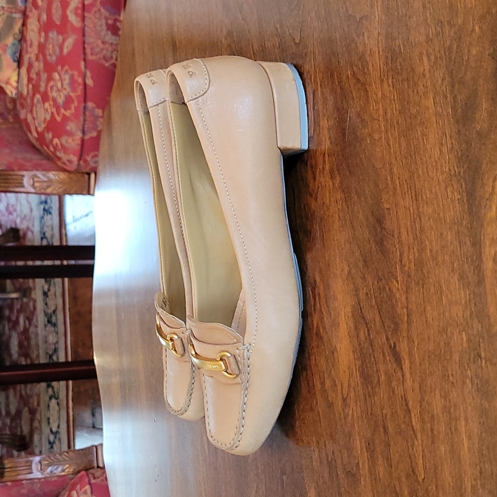 Prada Leather Loafers - Picture 3 of 12